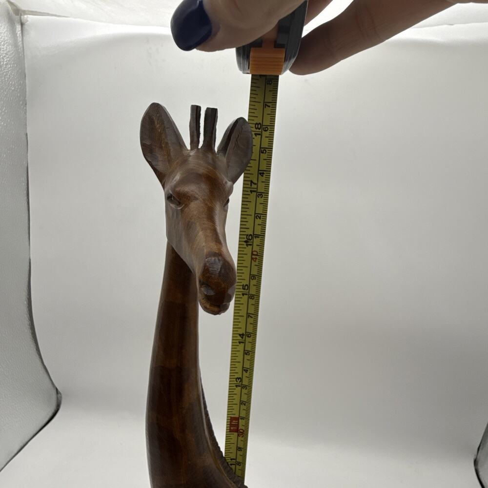 Hand Carved Wooden Giraffe Safari Art Figure 18” Tall Made in Africa? - Picture 9 of 10